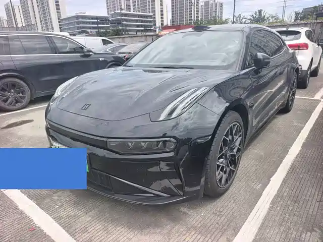 2024 Zeekr 001