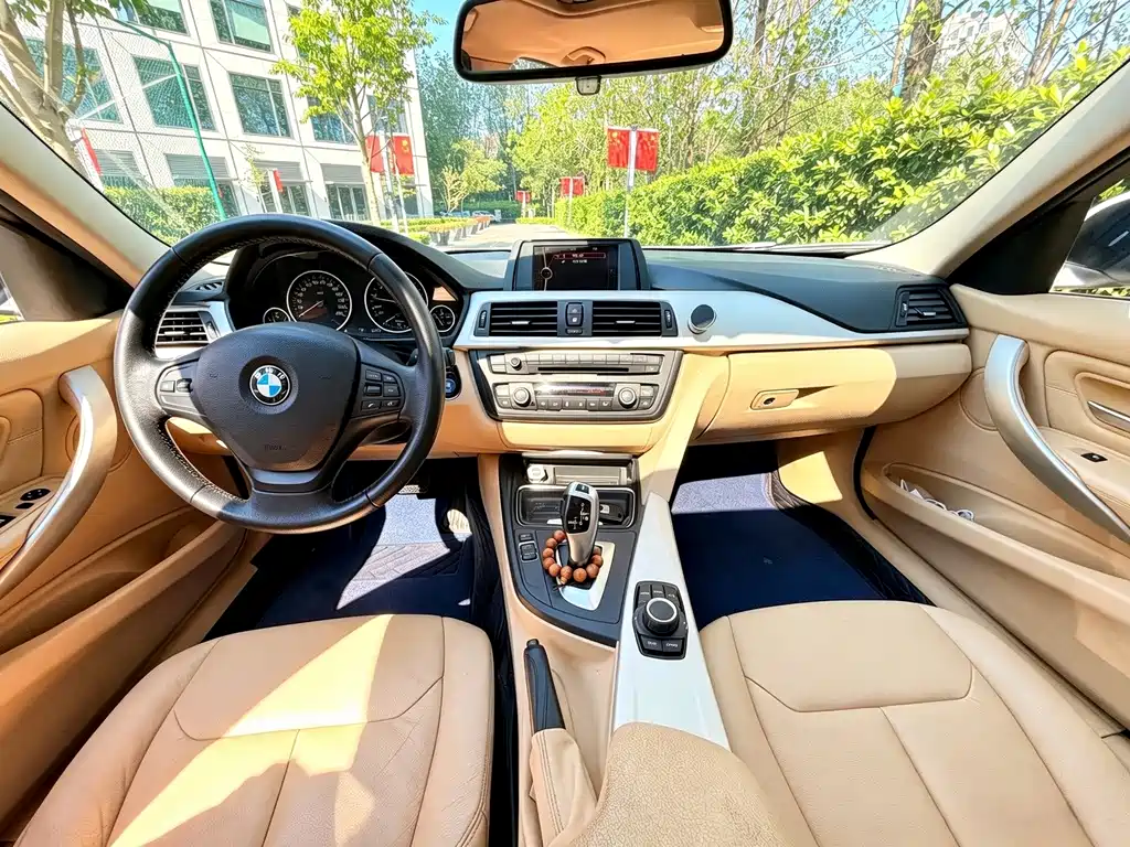 BMW 3 Series (Import) — миниатюра 8
