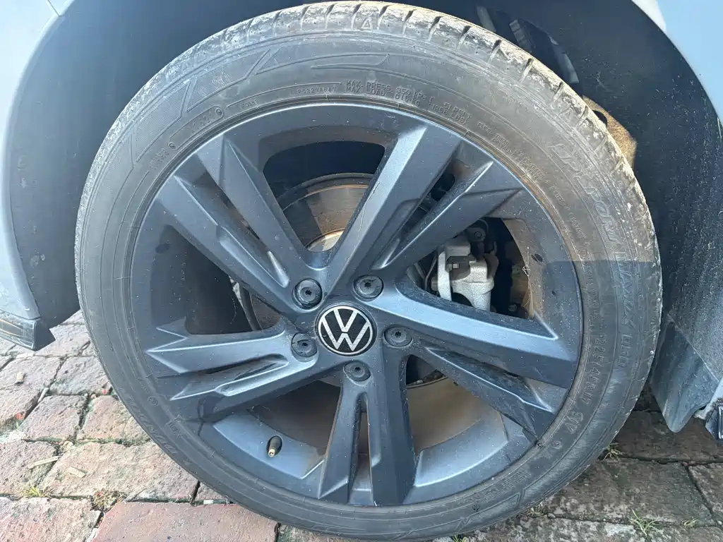 Volkswagen Golf — миниатюра 14