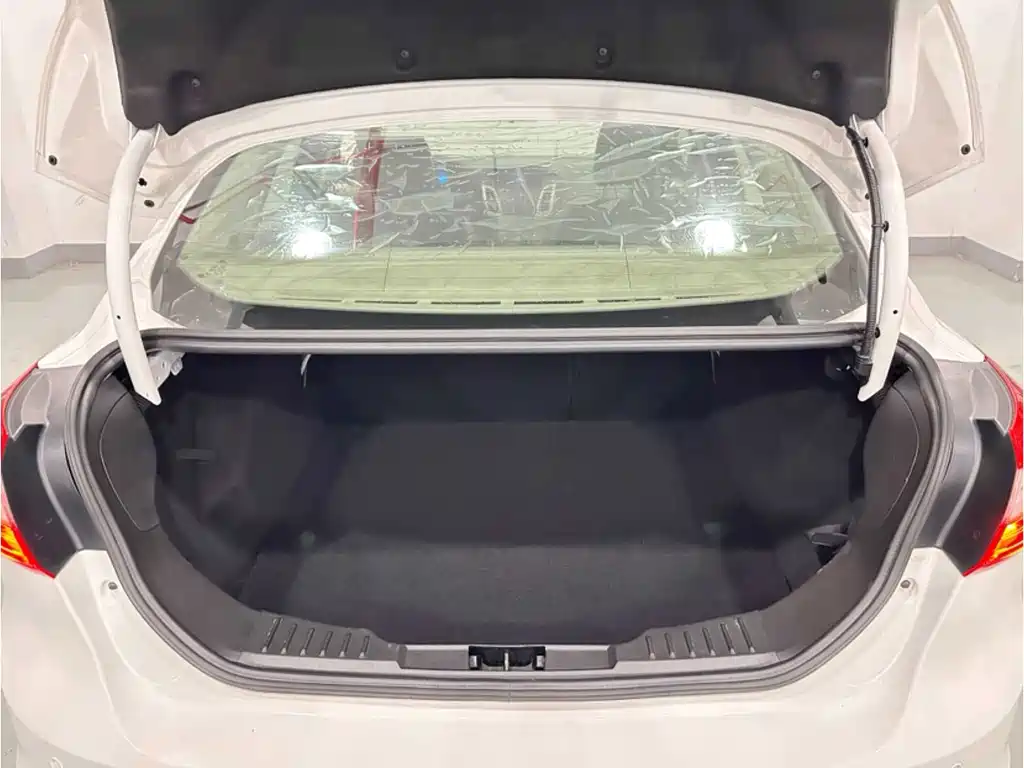Ford Focus — миниатюра 14