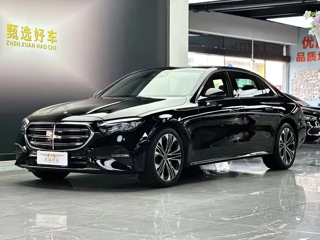 Mercedes-Benz E-Class 2025