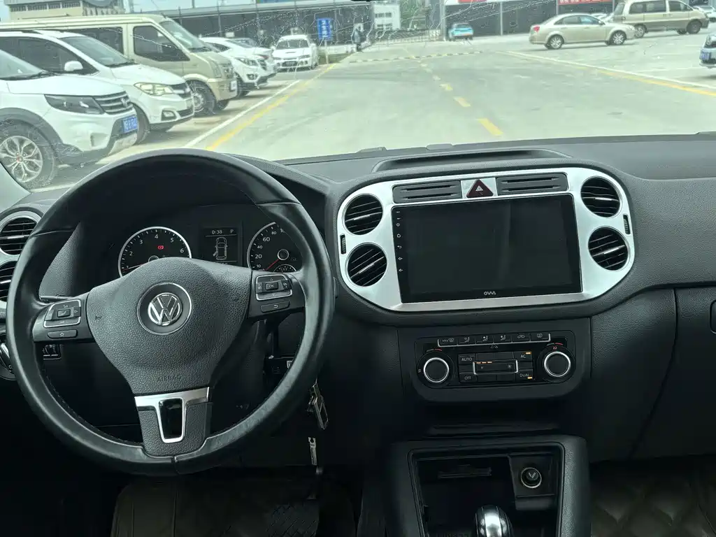 Volkswagen Tiguan — миниатюра 11