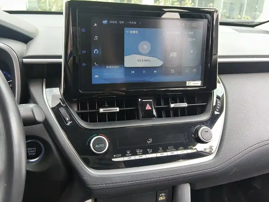 Toyota Corolla Cross — миниатюра 13