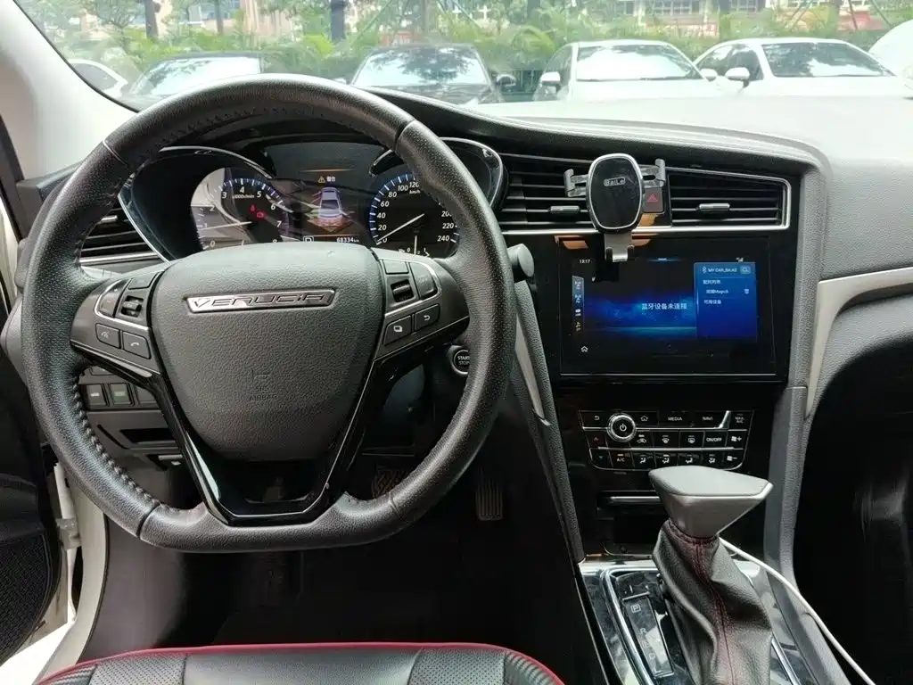 Venucia D60 — миниатюра 5