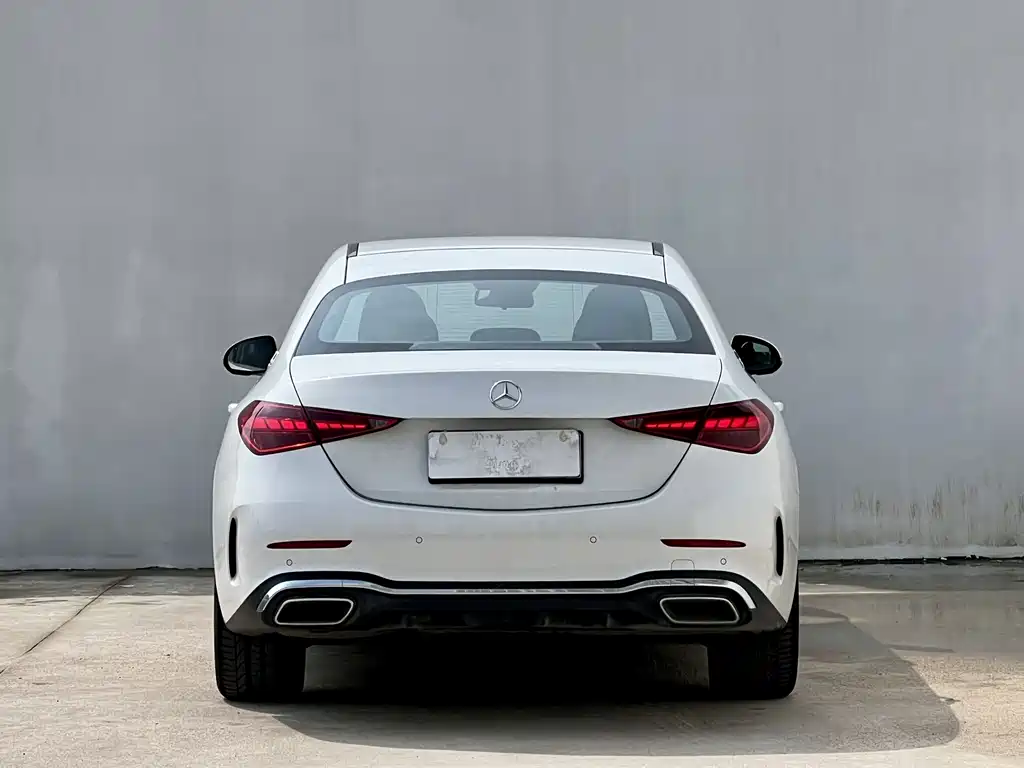 Mercedes-Benz C-Class — миниатюра 4