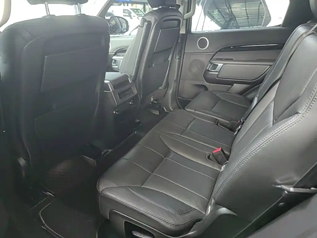 Land Rover Discovery — миниатюра 17