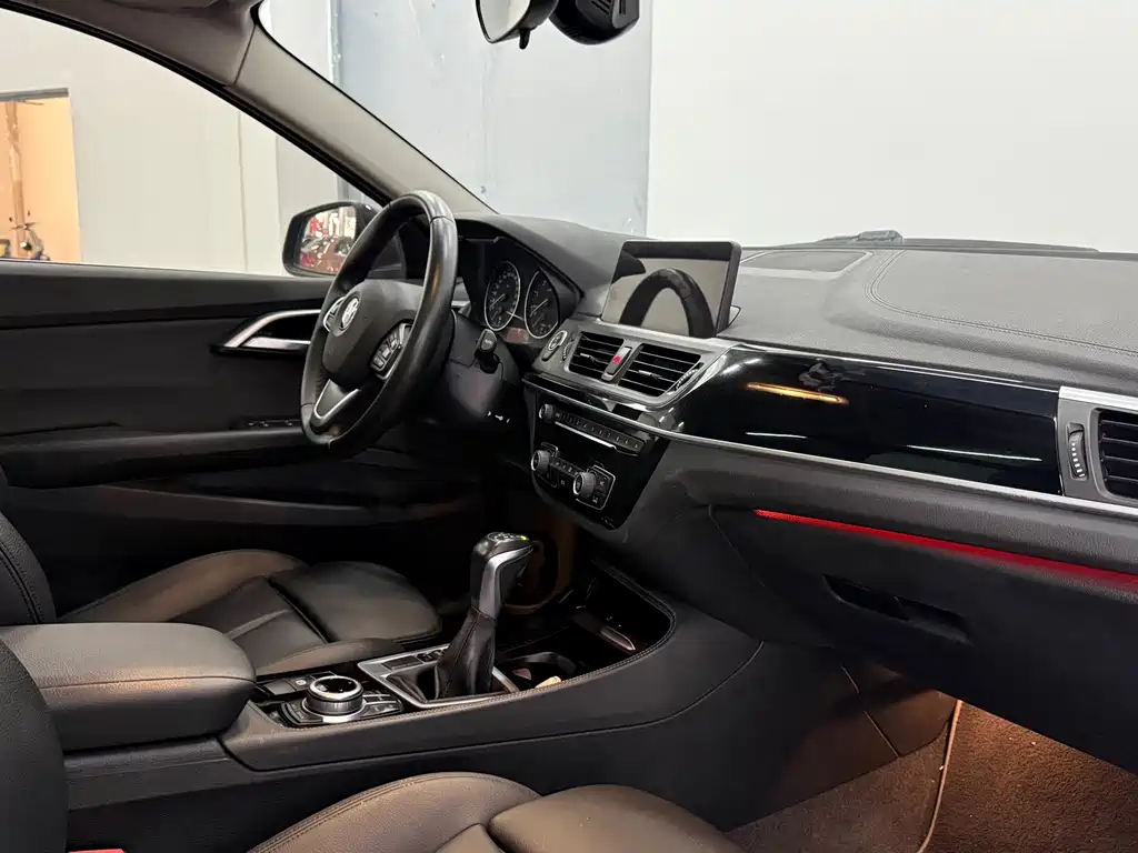 BMW 1 Series — миниатюра 14