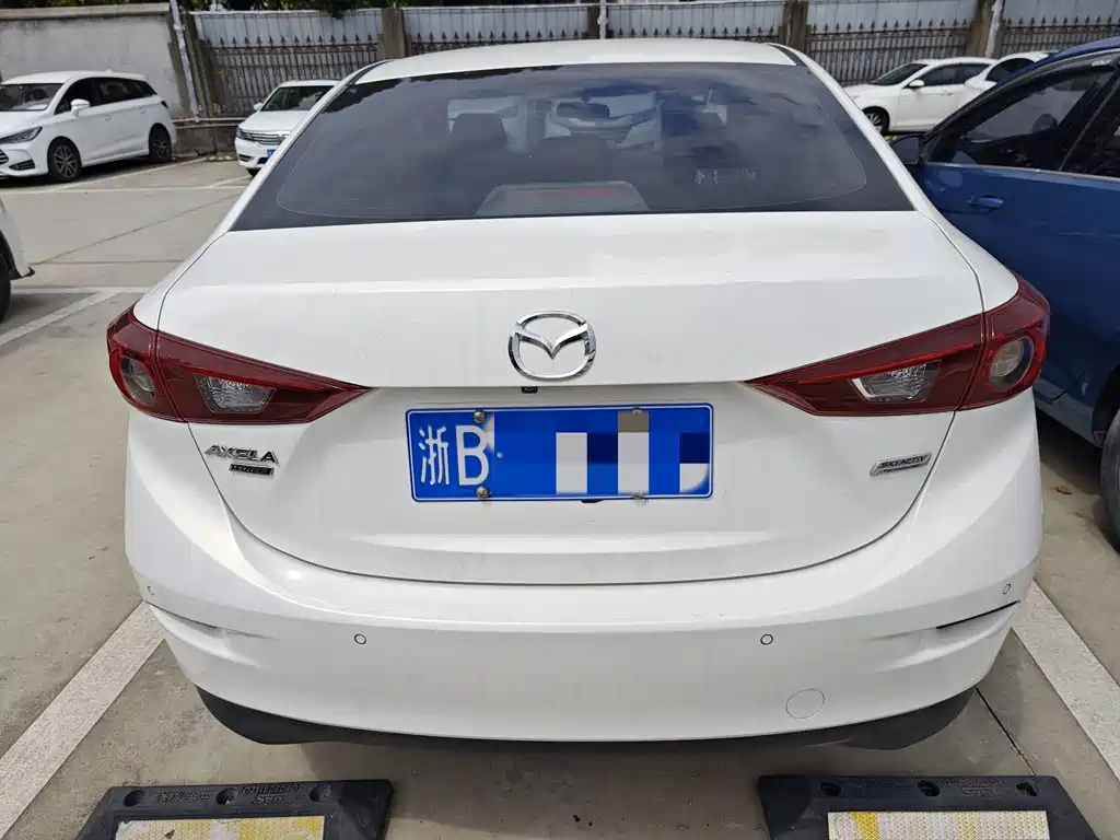 MAZDA 3 ANGKESAILA