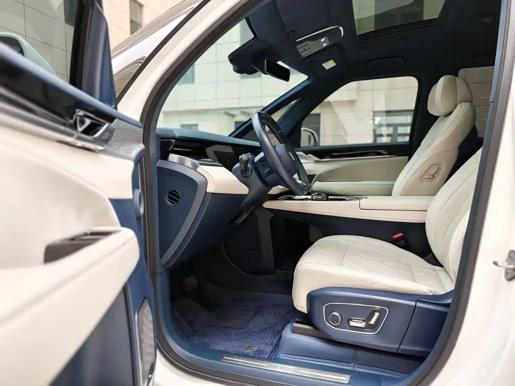 ZEEKR EXTREME KRYPTON 009