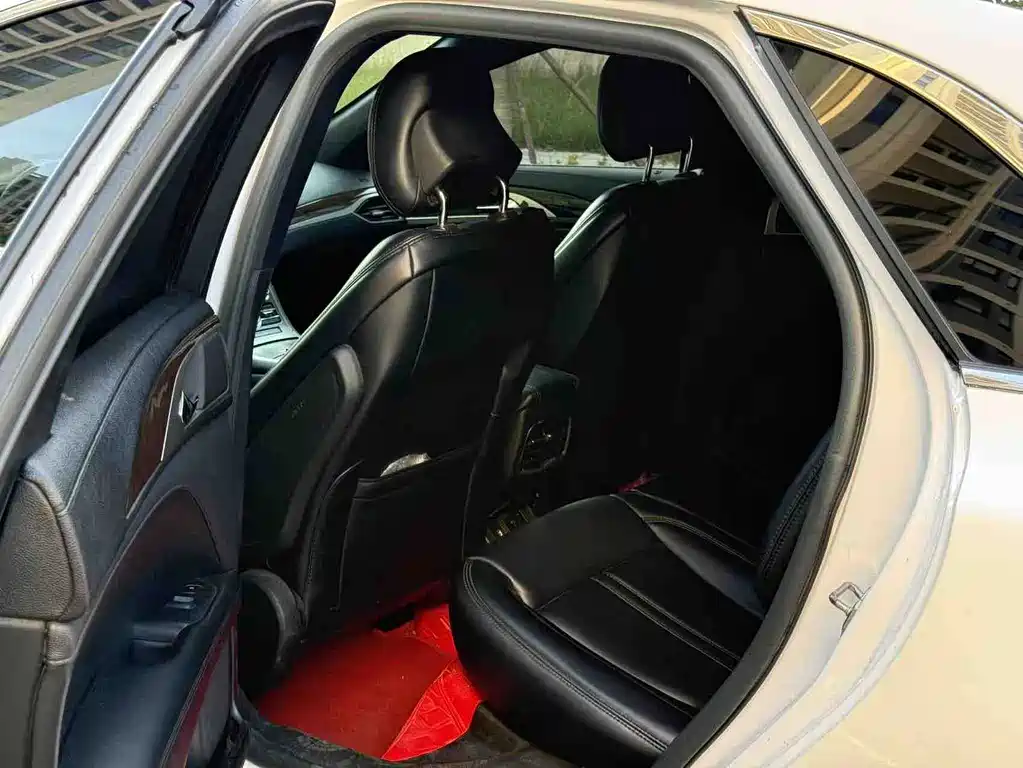 Lincoln MKZ — миниатюра 9