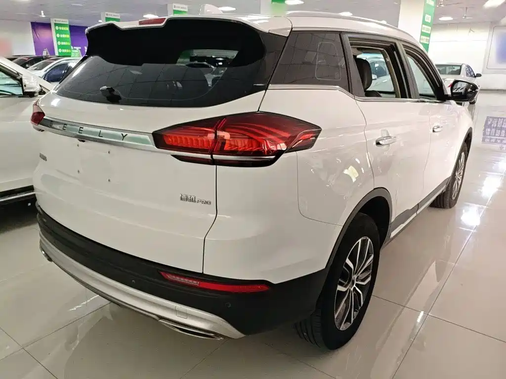 Geely Boyue — миниатюра 7