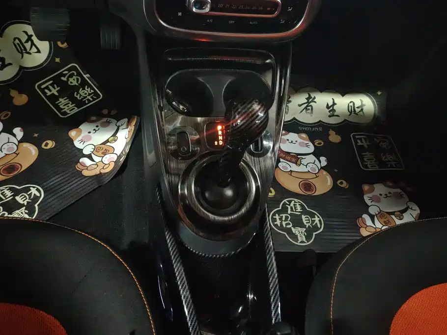 smart Smart Fortwo — миниатюра 16