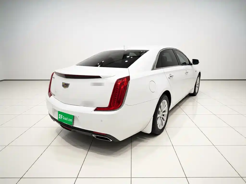 Cadillac XTS — миниатюра 6