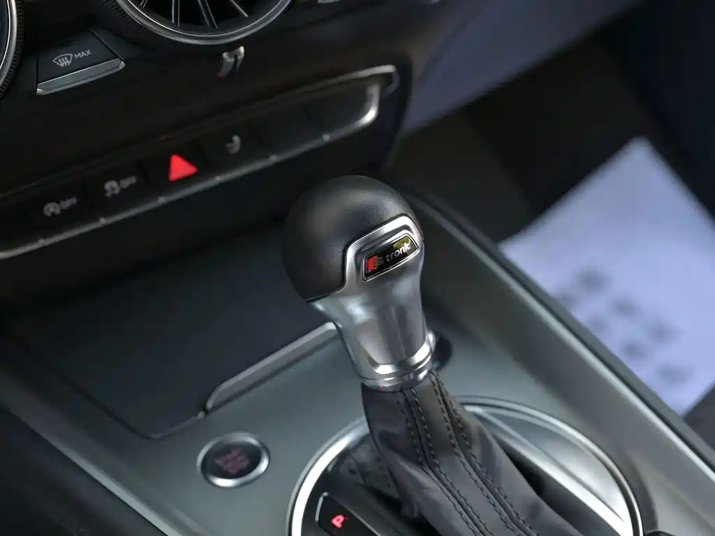 Audi TT — миниатюра 10