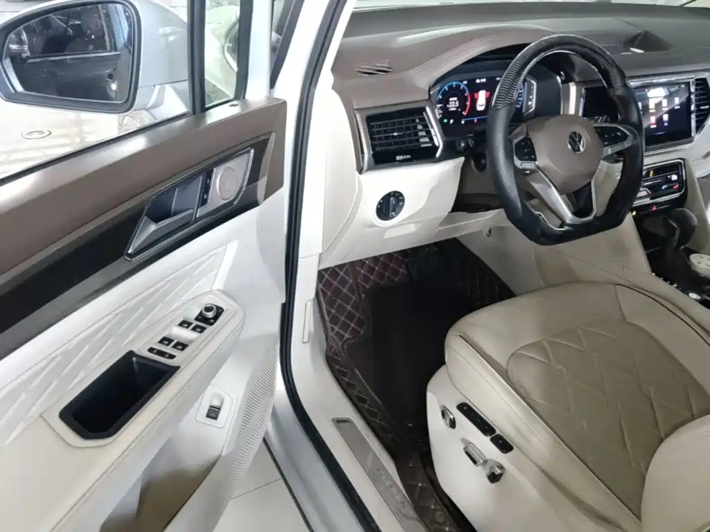 Volkswagen Viloran — миниатюра 16