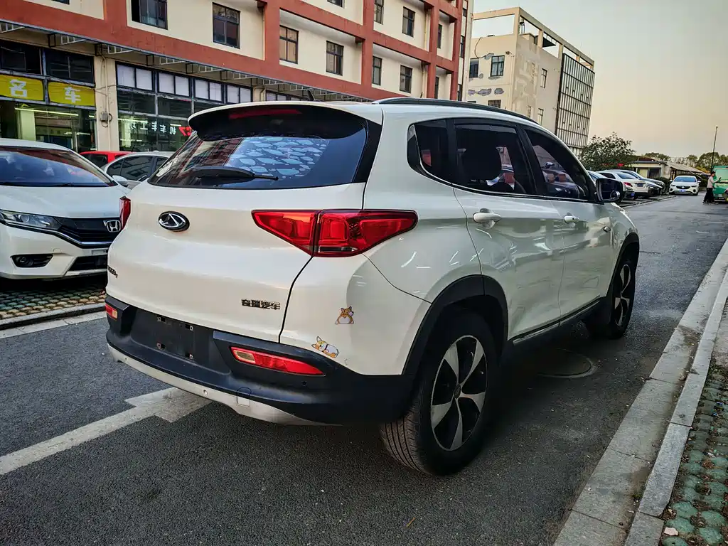 CHERY TIGGO 7