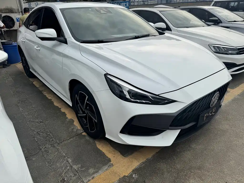 MG MG5 — миниатюра 3