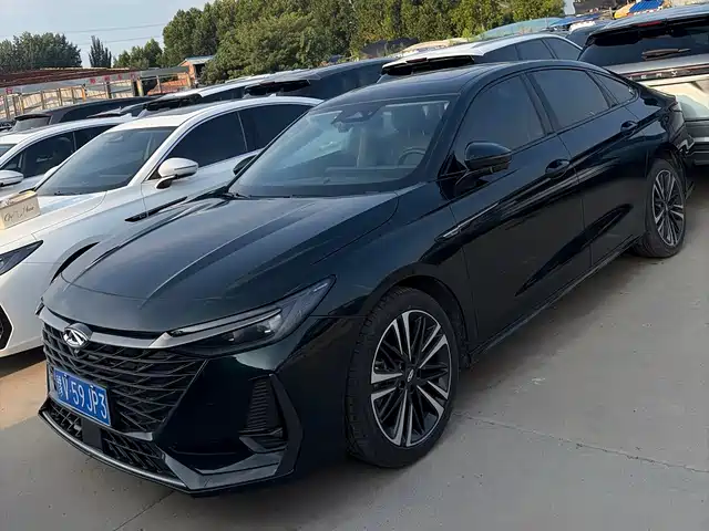 2025 Chery Arrizo 8