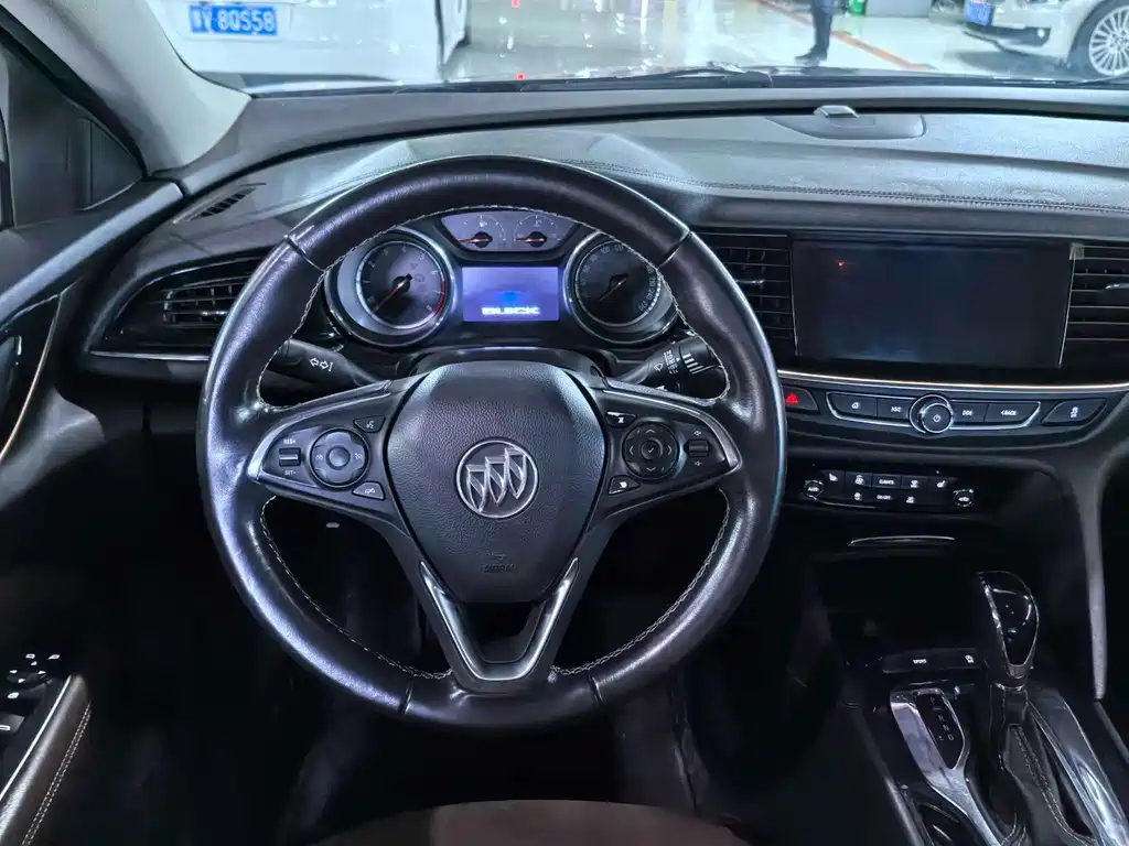 Buick Regal — миниатюра 7