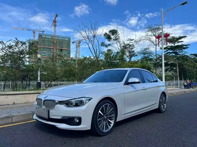 BMW  3 SERIES 2018