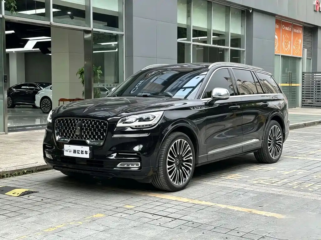 Купить Lincoln Aviator