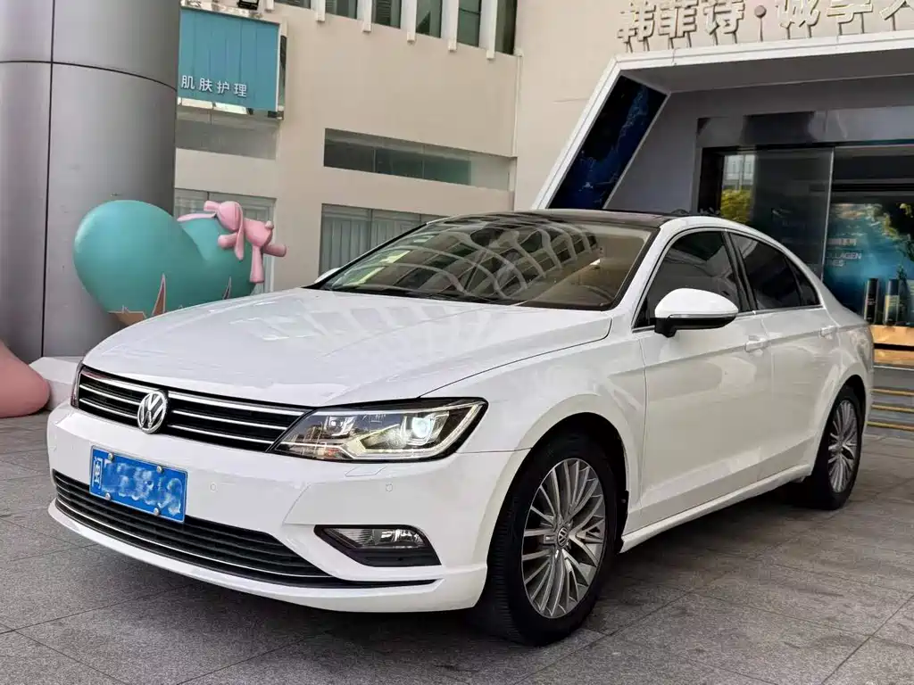 Volkswagen Lamando 2015