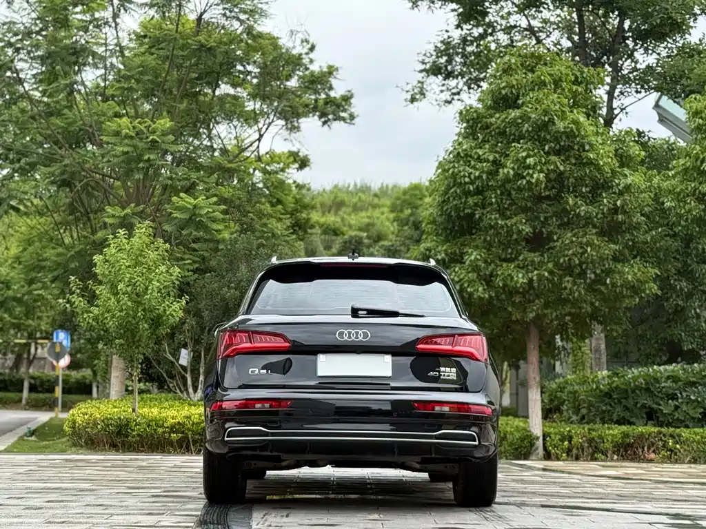 Audi Q5L 2020 40 TFSI Fashion