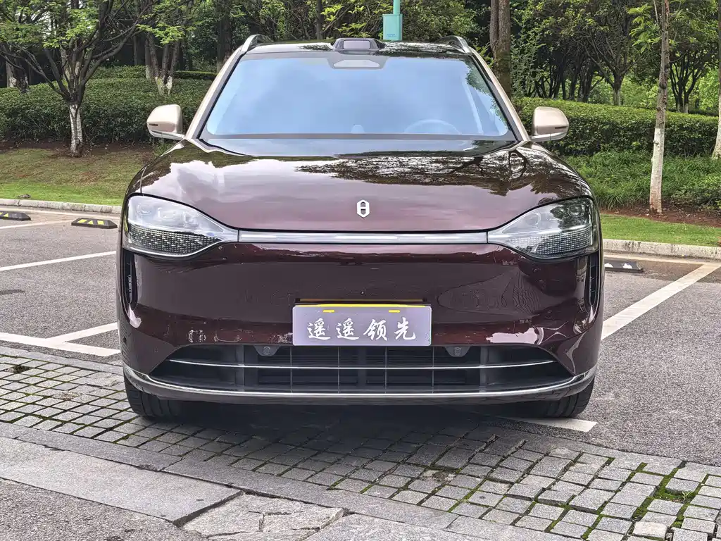 Aito M9 2025 Ultra 52kWh 5 мест (192 ）