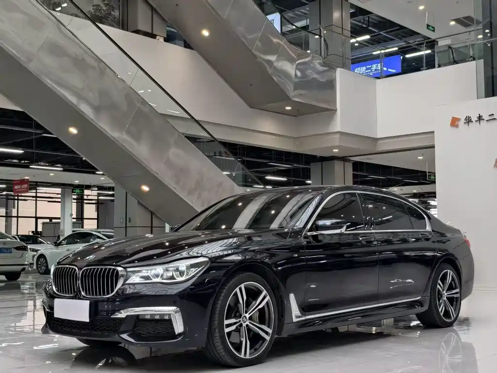 BMW 7 SERIES