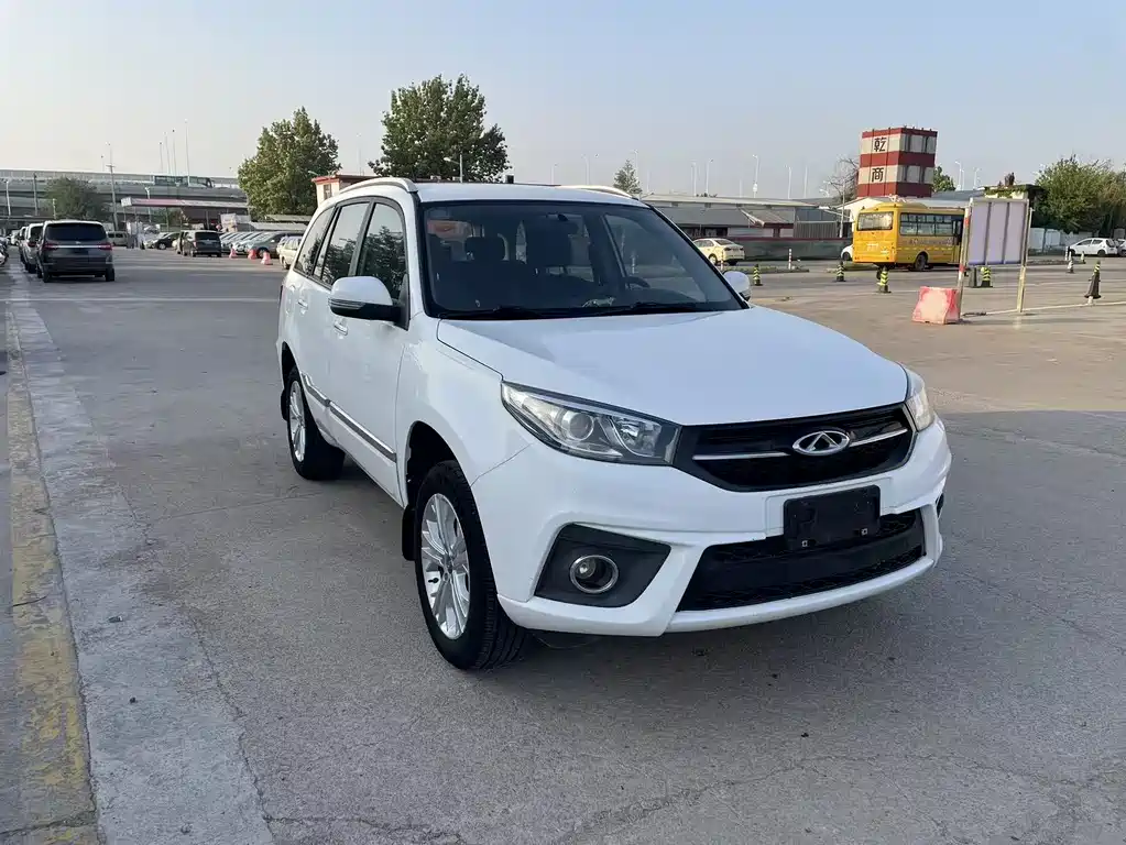 Chery Tiggo 3 1.6L CVT Elegant Edition, фото 3