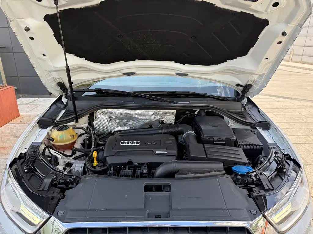 Audi Q3 — миниатюра 11