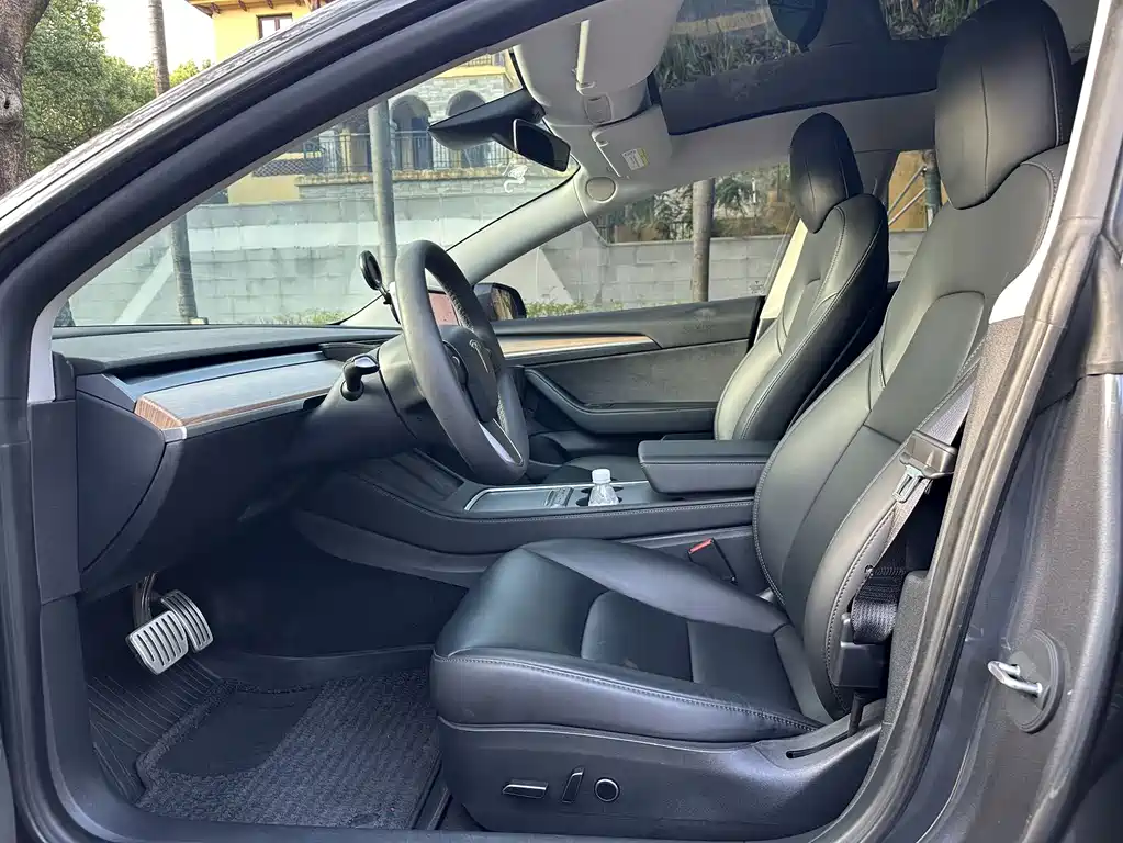 Tesla Model 3 — фотографии объявления, Фото 8