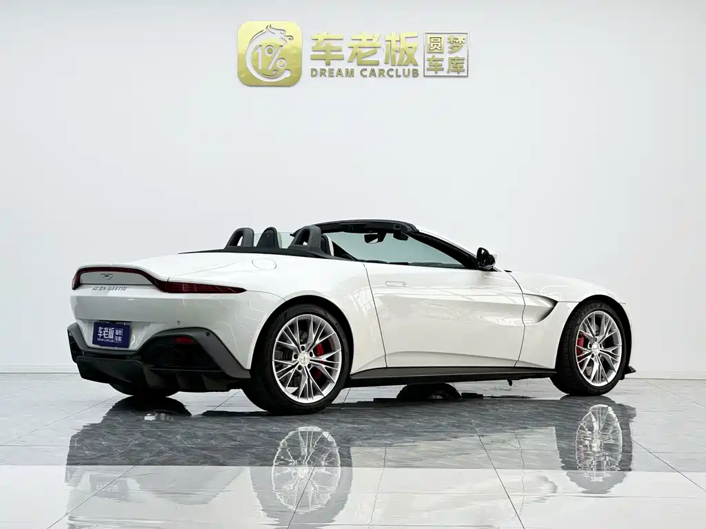 Aston Martin V8 Vantage — миниатюра 3