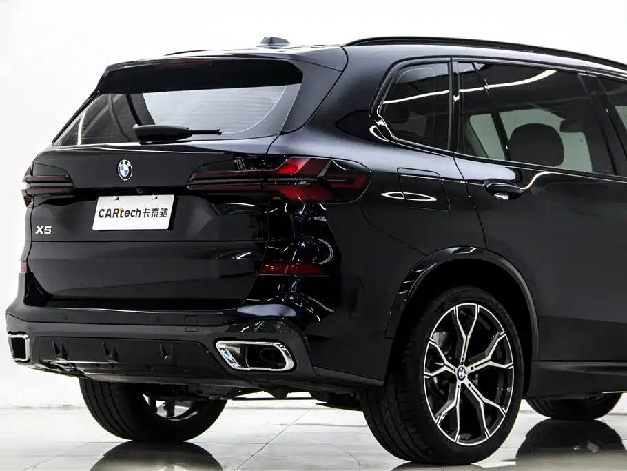 BMW X5 2025 xDrive 30Li Premium M Sport