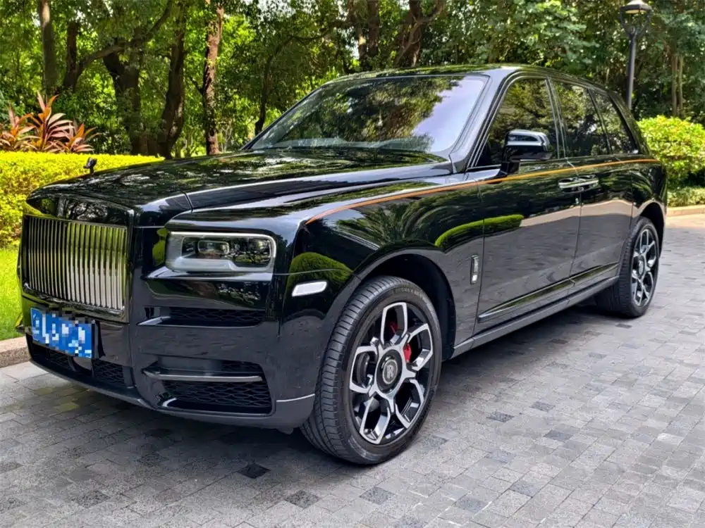 Купить Rolls-Royce Cullinan