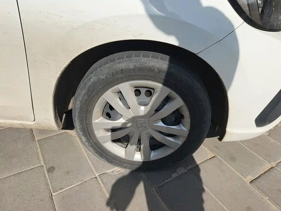 Honda Fit — миниатюра 6