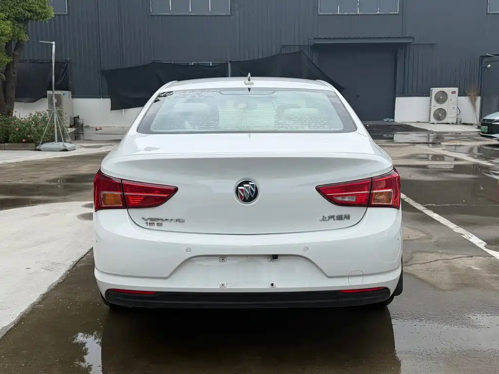 Buick Verano — миниатюра 6