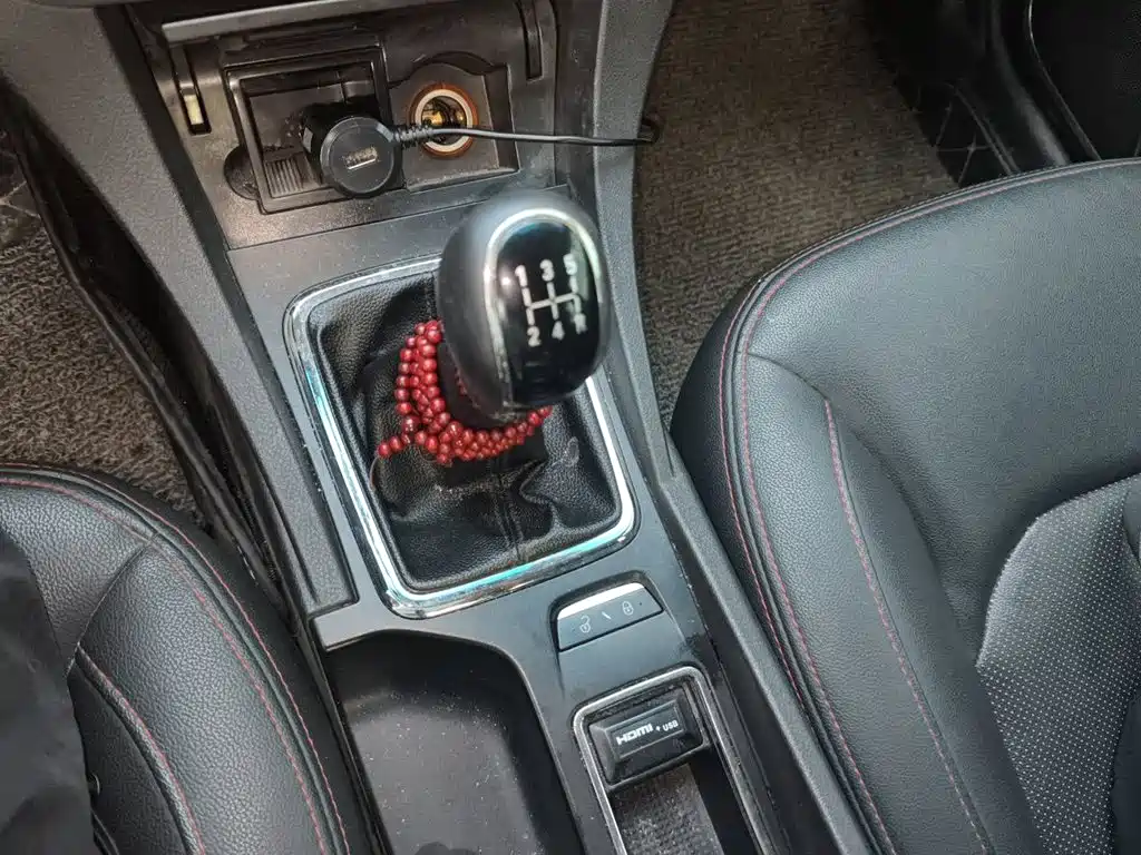Geely Emgrand — миниатюра 15