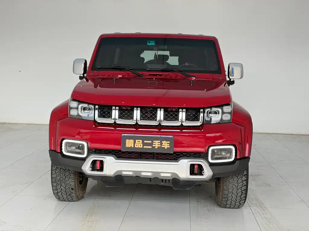 BAIC BJ40 2018 PLUS 2.3T AT Premium V