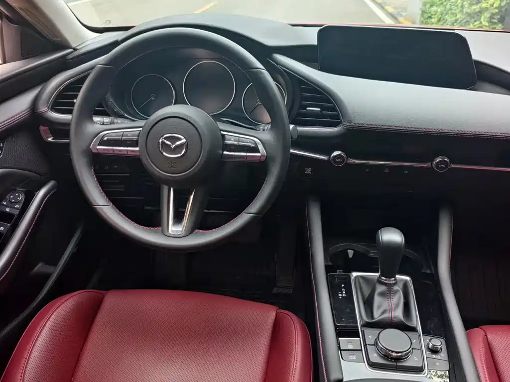 Mazda 3 Axela — миниатюра 5