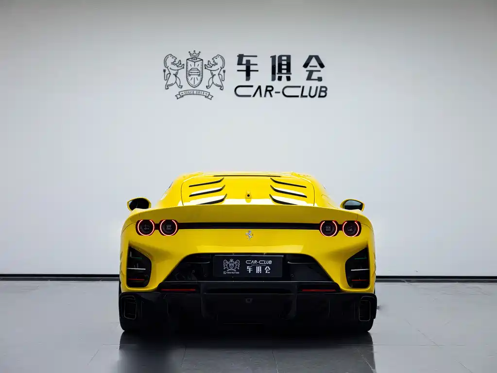 Ferrari 812 2021 6.5L Competizione