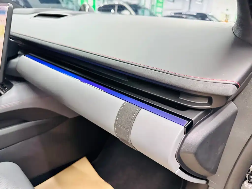Zeekr 007GT — миниатюра 30