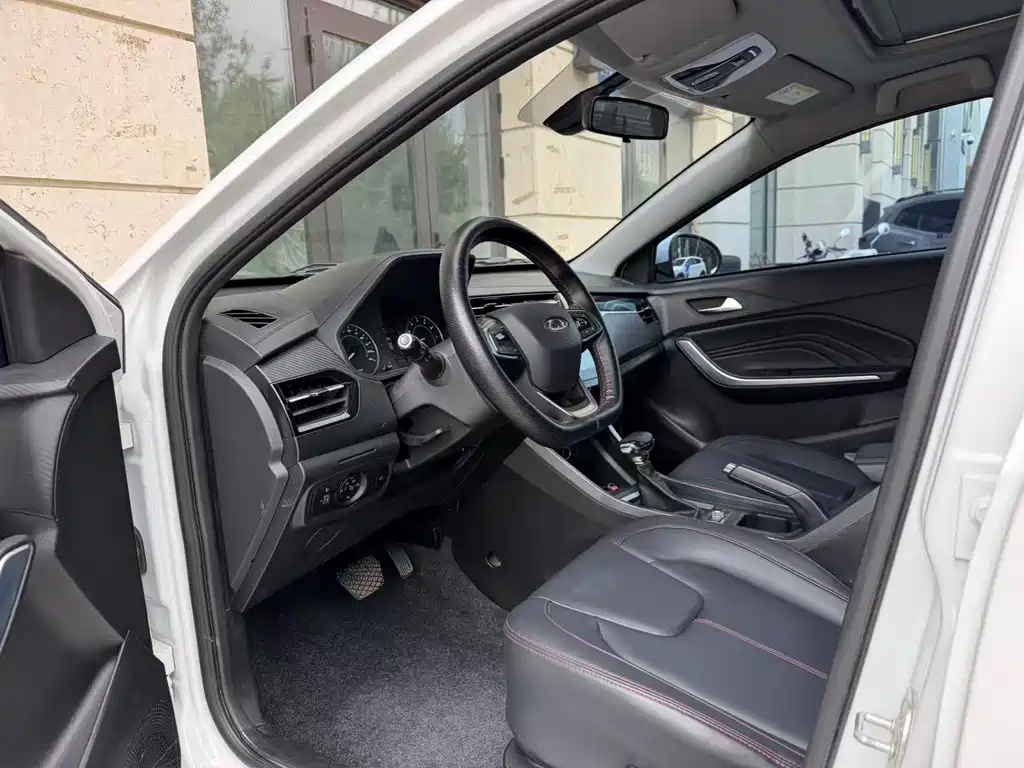 Chery Tiggo 3x — миниатюра 4