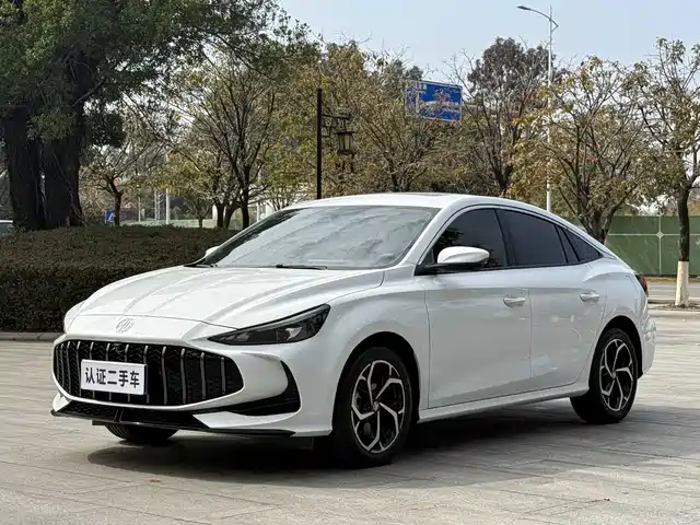 2025 MG MG5 / GT
