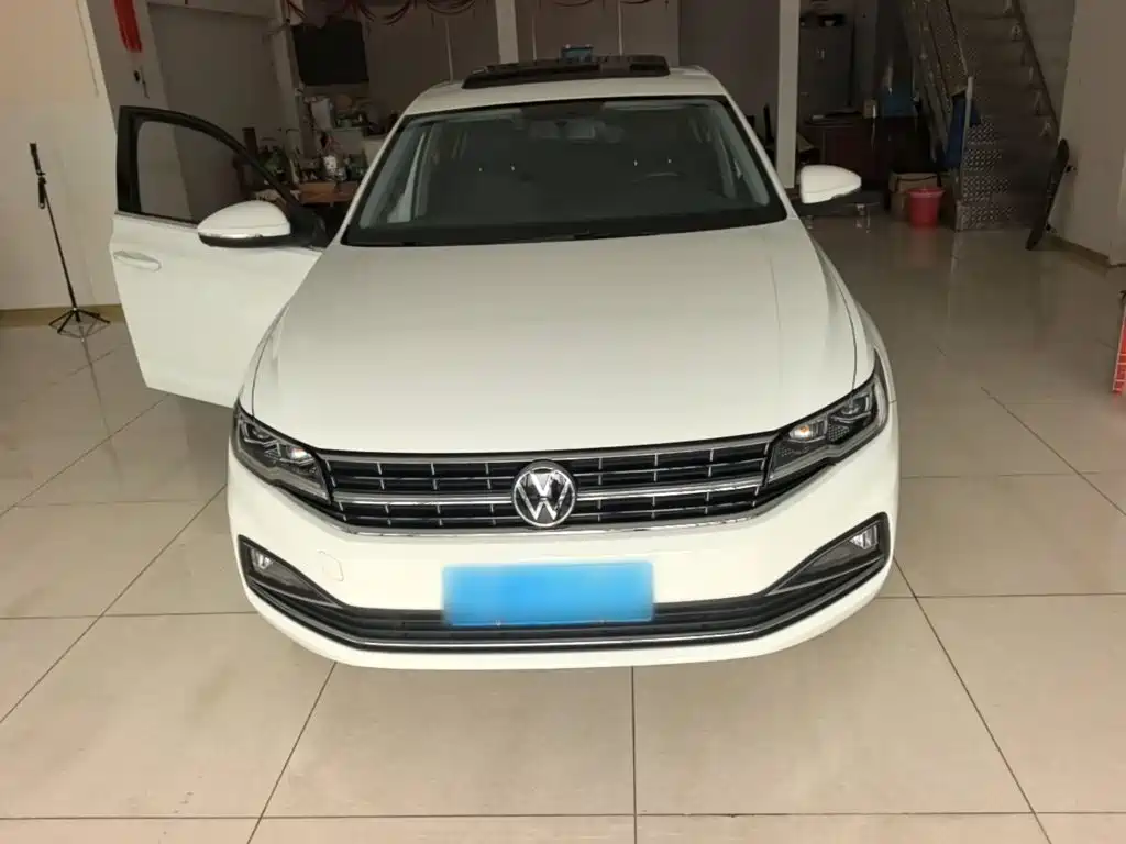 Volkswagen Bora — миниатюра 3