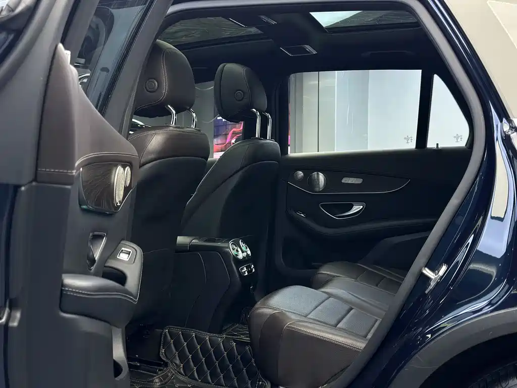 Mercedes-Benz GLC 2022 GLC 300 L 4MATIC