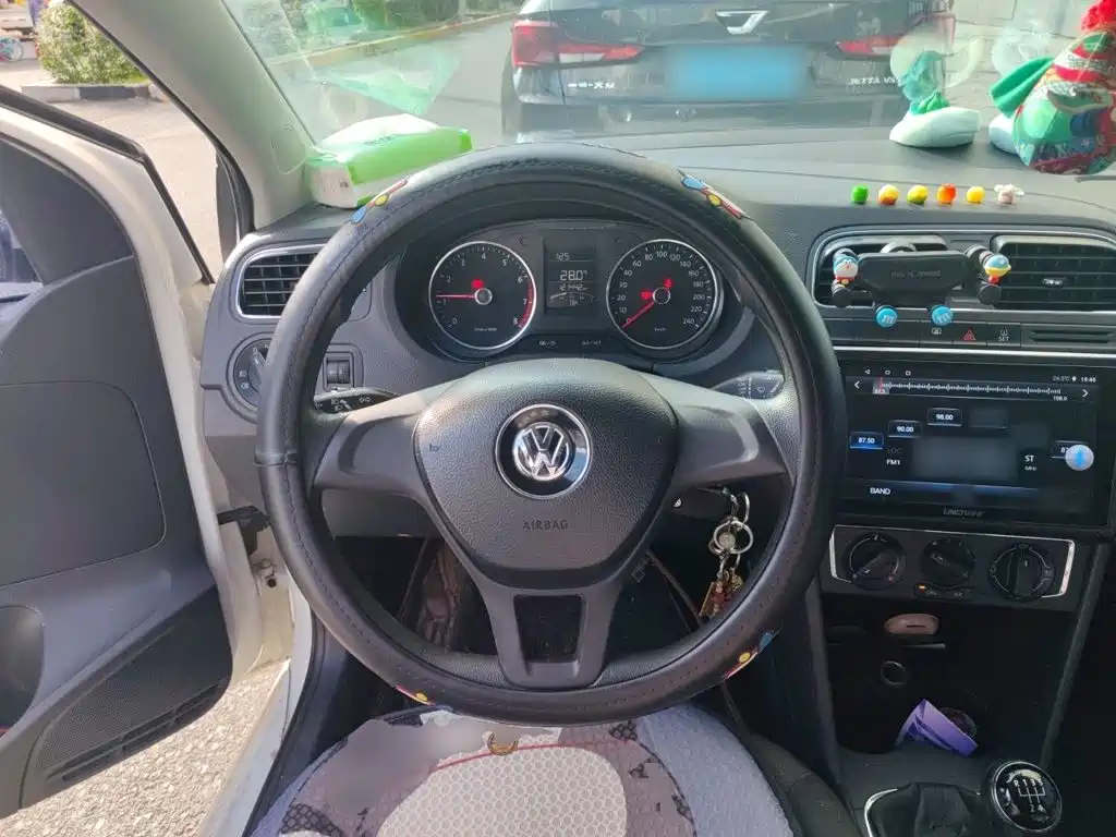 Volkswagen Polo — миниатюра 11