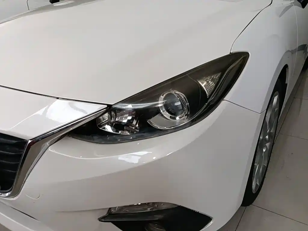 Mazda 3 Axela — миниатюра 24