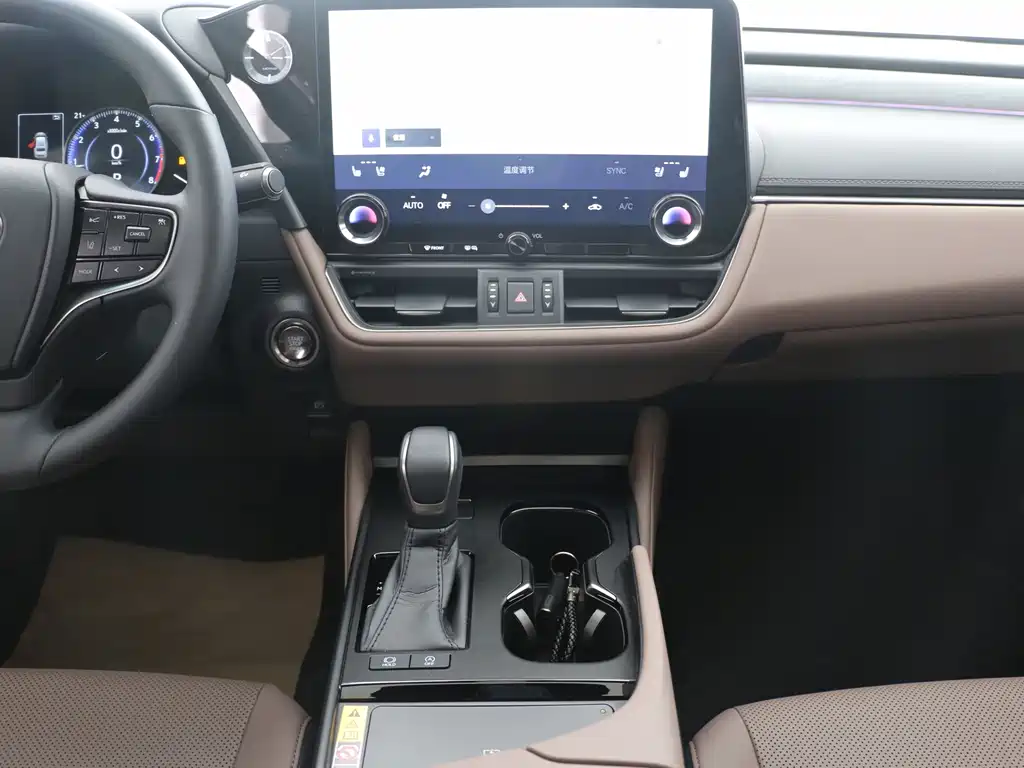 Lexus ES — миниатюра 9