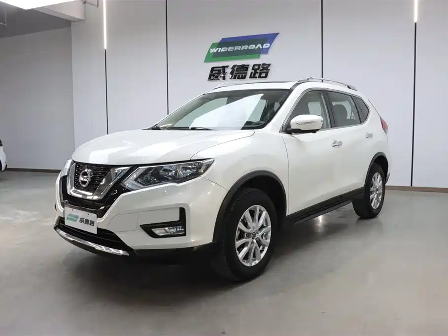 Купить Nissan X-Trail